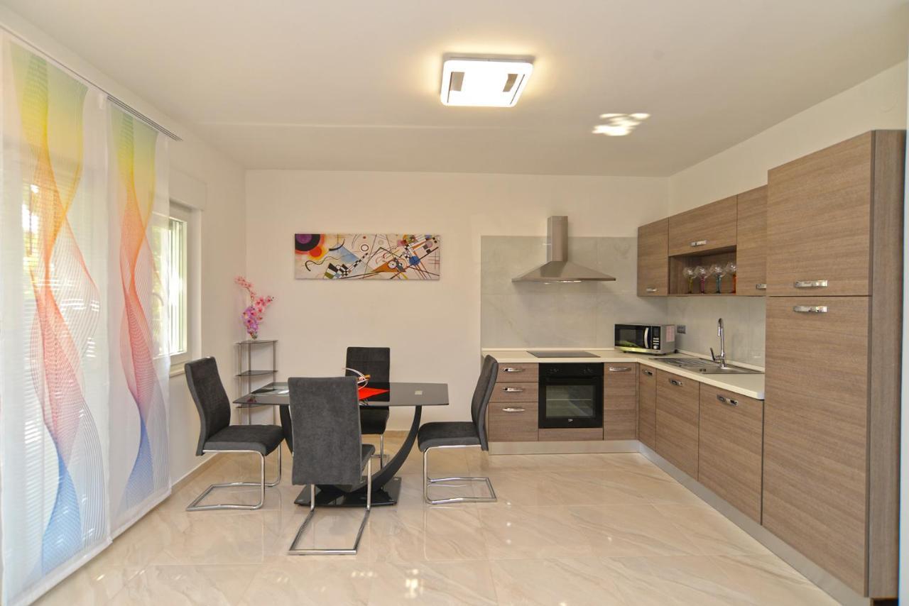 Apartments Mala Vala 925 - Adapted Fažana Dış mekan fotoğraf